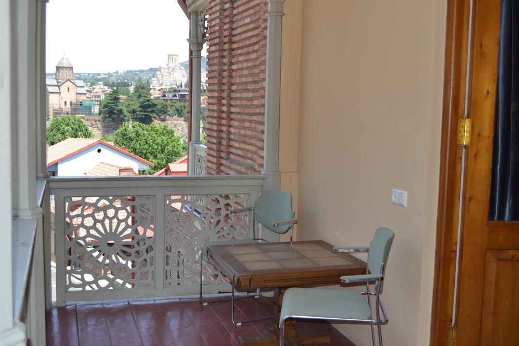 Anano Apartment On Botanikuri Tbilisi Exterior photo