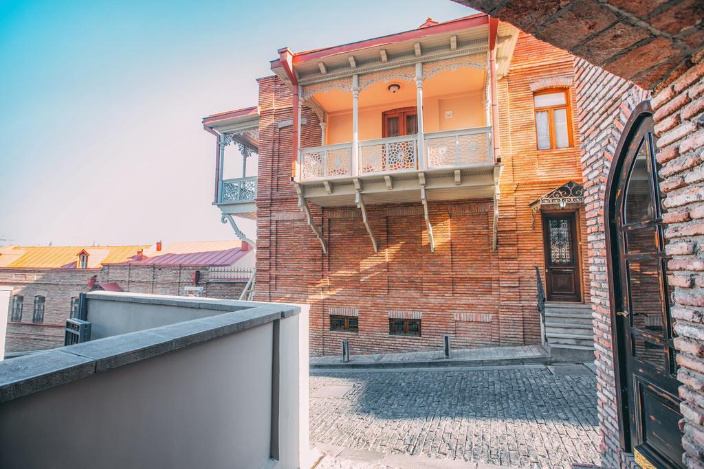Anano Apartment On Botanikuri Tbilisi Exterior photo